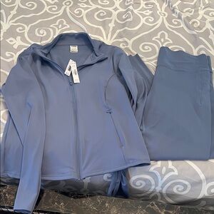 NWT VS PINK RELAY JACKET & LEGGING SET